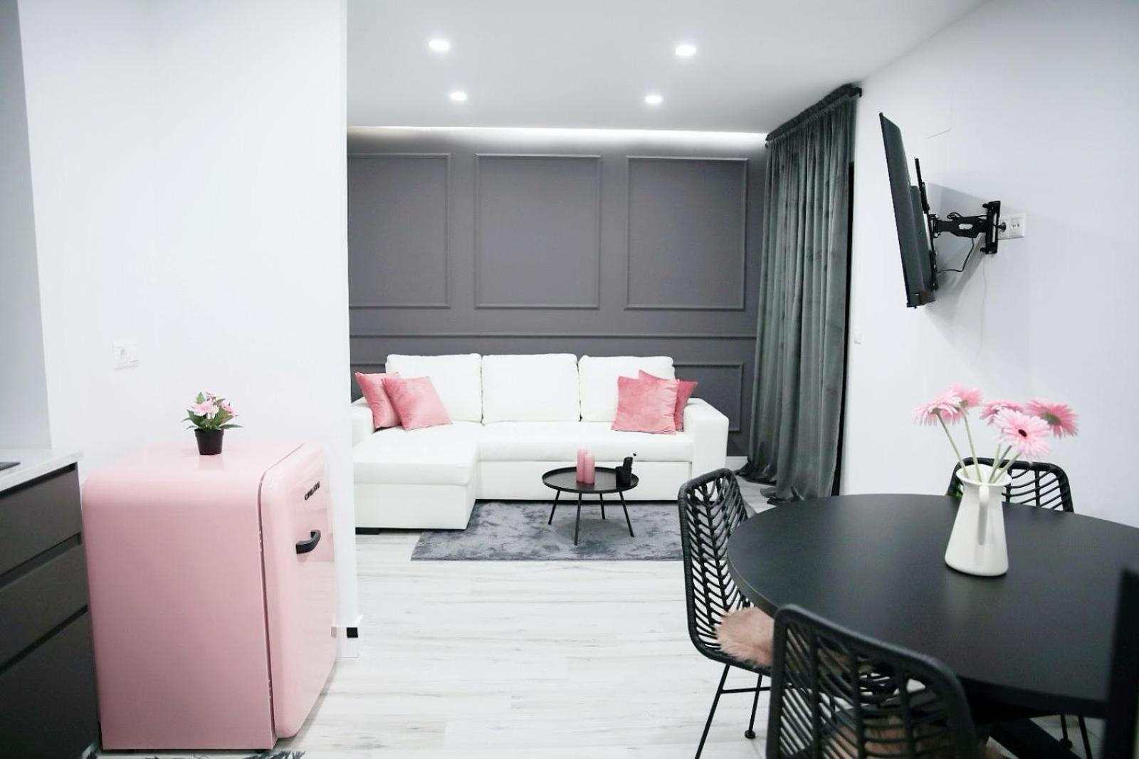 Deluxe Lineros 34 Con Parking A 150 Mts Apartment *